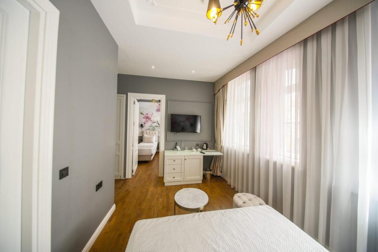 Royal Tophane Istanbul Luaran gambar