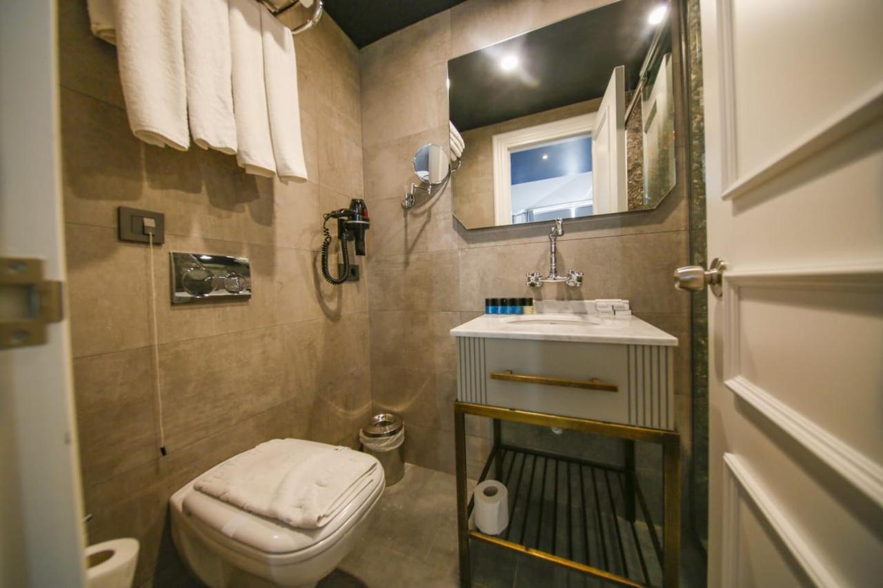 Royal Tophane Istanbul Luaran gambar